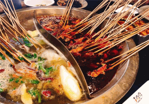 李嘉嘉串串香火锅