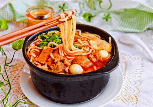 女人星土豆粉
