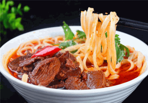 梁小担牛肉粉