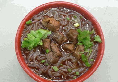 味觉杂酱酸辣粉