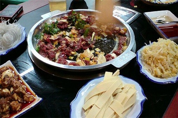 东北人烤肉店