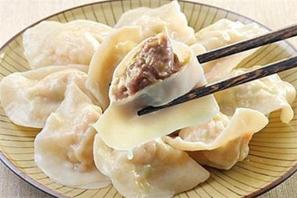阿公阿婆自助饺子加盟