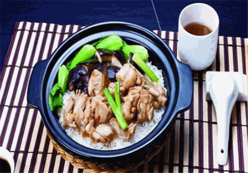 华人煲仔饭店