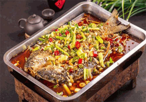 态美味小份烤鱼