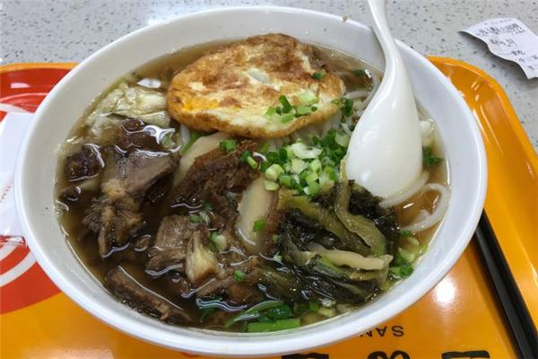 三品王牛肉粉