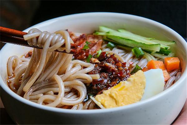 三品王牛肉粉