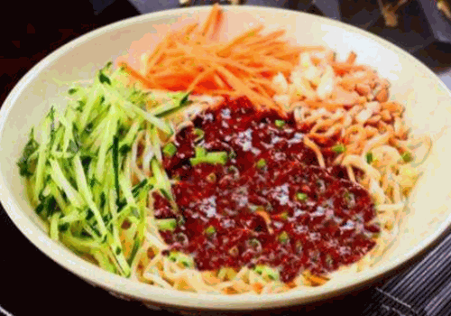 丁元亨炸酱面