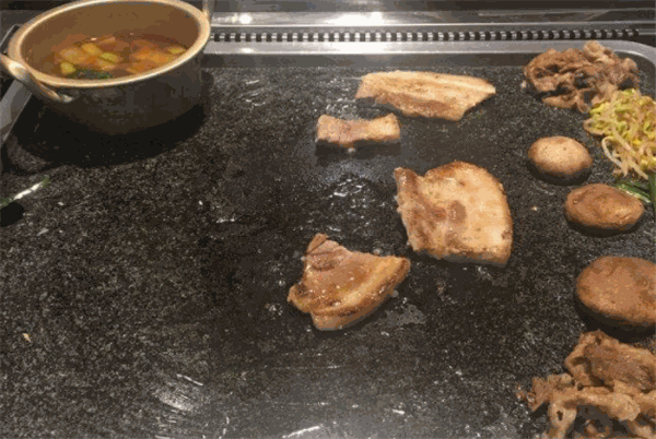 小猪仔石板烤肉产品