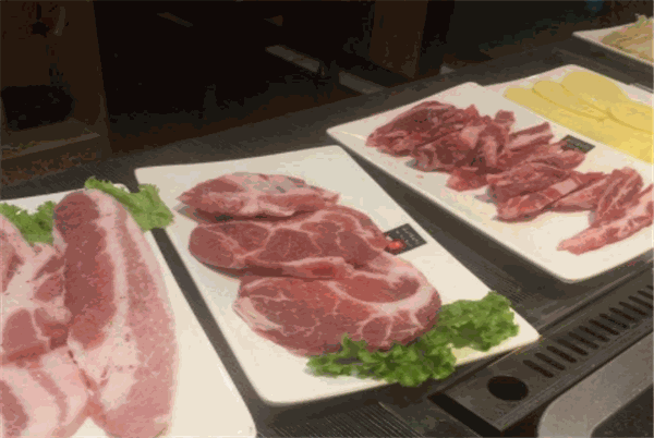 小猪仔石板烤肉优质食材