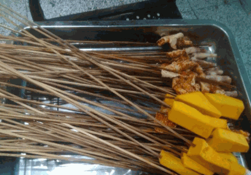 龙晓影牙尖帮小郡肝串串香