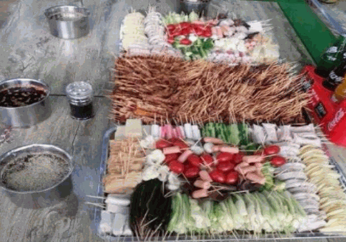馋小萌冷沾沾
