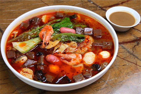 撬壳海鲜麻辣烫
