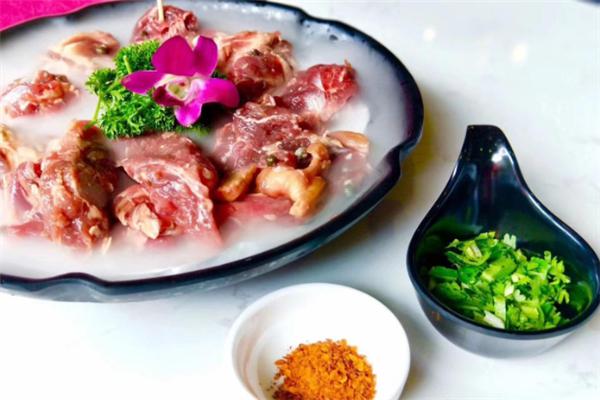 新三不牛腩