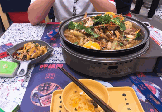 呼辣圈蟹肉煲