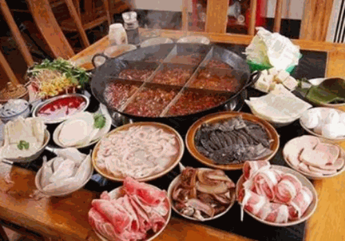 重庆锐绮佳火锅