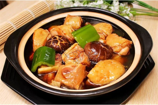 四食一黄焖鸡米饭
