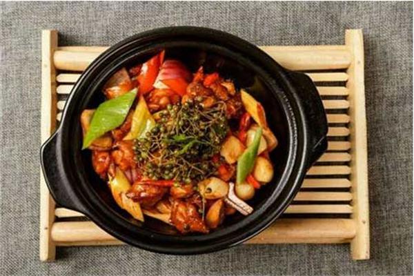 麻堂主瓦香鸡