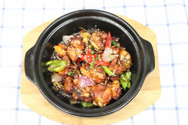 麻堂主瓦香鸡