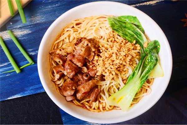 非渔莫蜀藤椒鱼饭