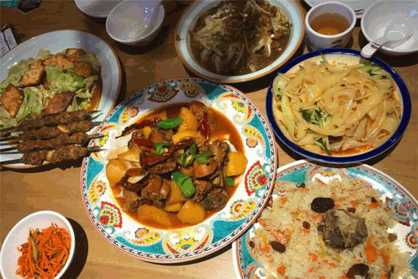 巴依老爷新疆美食餐厅加盟费用