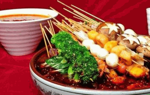 学校食堂搞麻辣烫怎么样