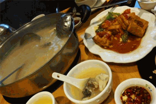 马仔斑鱼火锅加盟优势