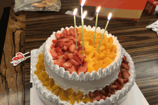 米兰西饼生日蛋糕加盟