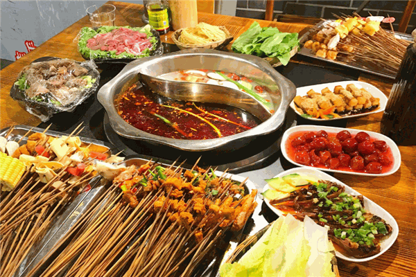 百味记小郡肝串串香加盟