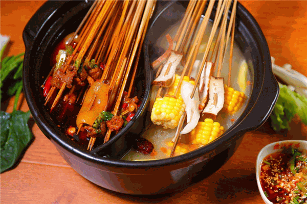 屋头老妈砂锅串串香加盟