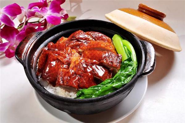 谷跳仓煲仔饭