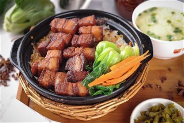 谷跳仓煲仔饭