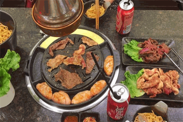 周末铺子汉派炭火烤肉