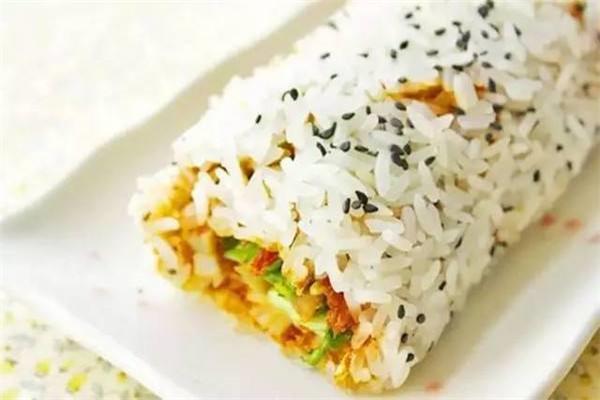 饭小乂饭团