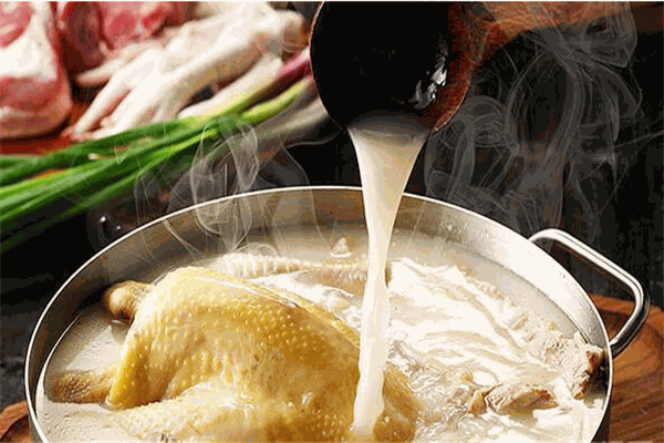 诀将鲜虾汤饭