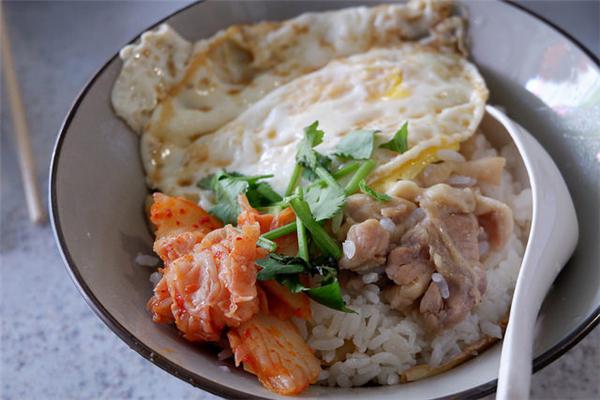 客家十一街饺面饭加盟