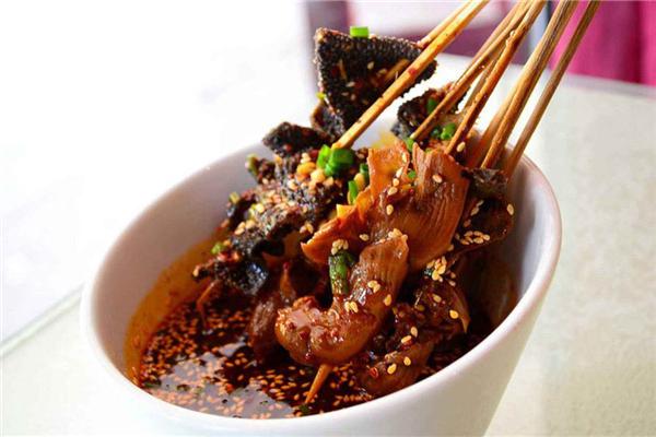 味满签串串香加盟