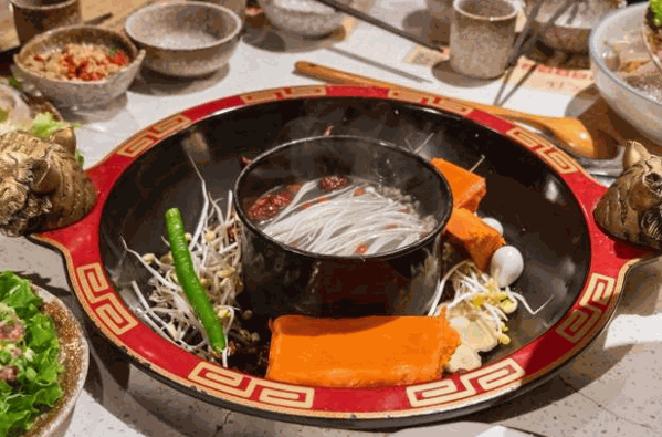 佬革命主题火锅加盟