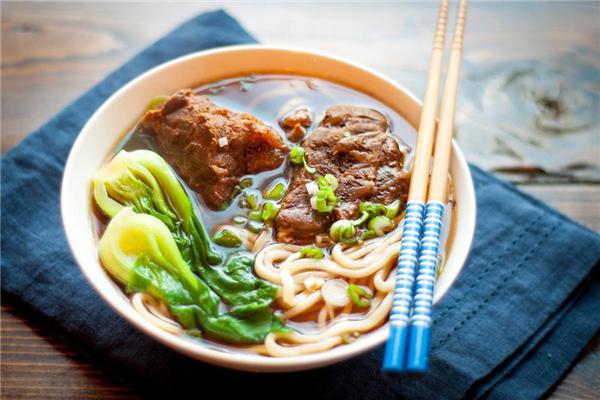 大叶台湾牛肉面加盟