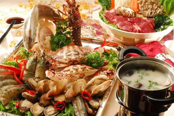 三谦串串火锅加盟