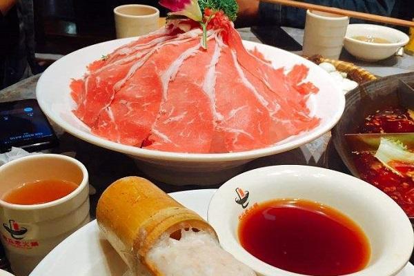 阿串串老火锅加盟费多少钱?