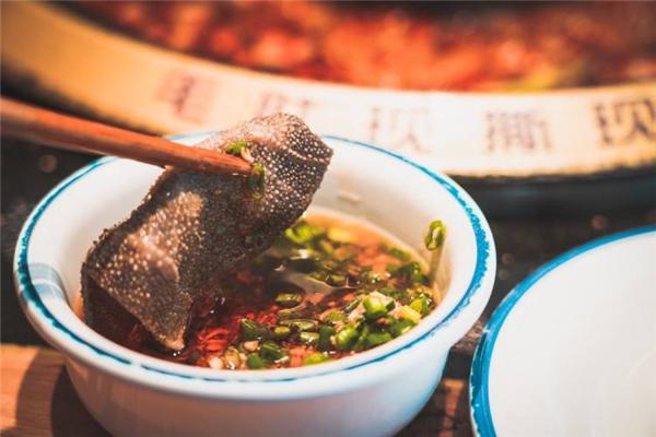 洞子李毛肚火锅产品 门店图片