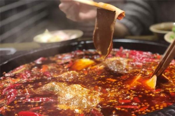 耙二哥腰片王老火锅