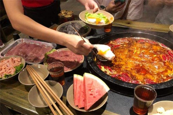 耙二哥腰片王老火锅