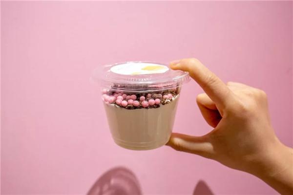 喜芝皇奶茶产品 门店图片
