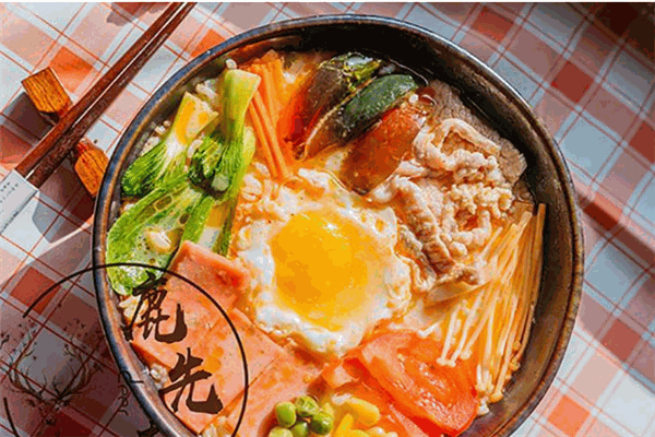 鹿先森秘制烫饭
