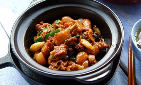 百味鸡煲
