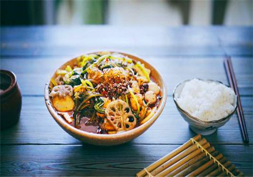 七九御膳房麻辣烫