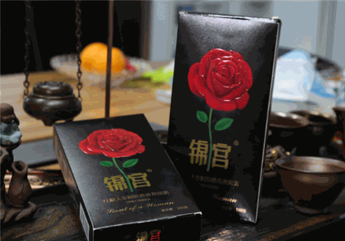 锦宫红糖人参阿胶鹿血燕窝粥