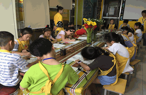 画未来美术教育产品 门店图片