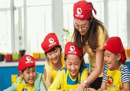 希望少儿美术教育